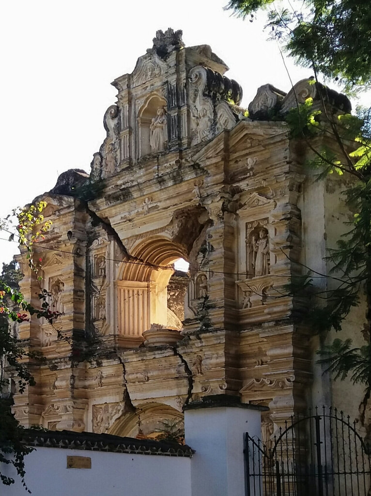 ​Iglesia de Santa Rosa Antigua Guatemala