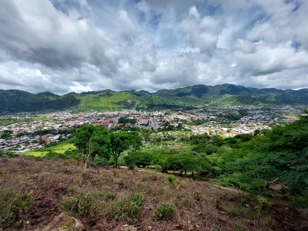 View from the Peña de la Cruz in Jinotega