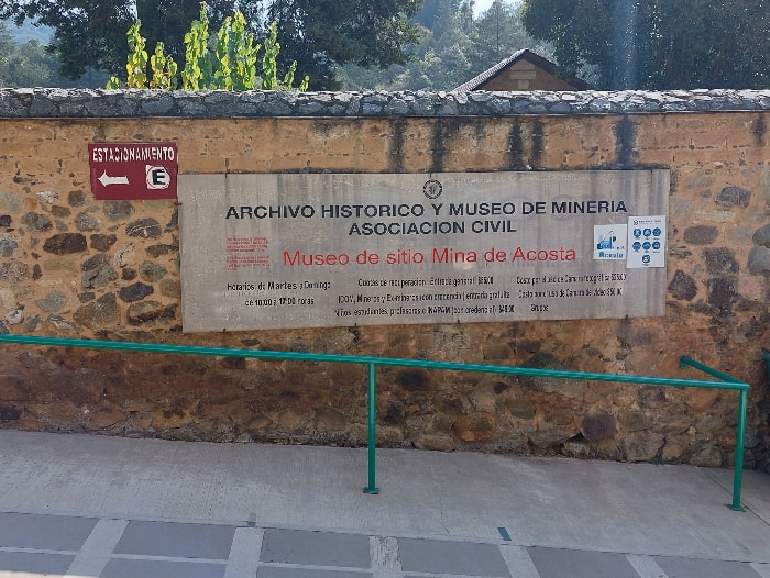 Visiting the Museo de Sitio Mina de Acosta Real del Monte Mexico