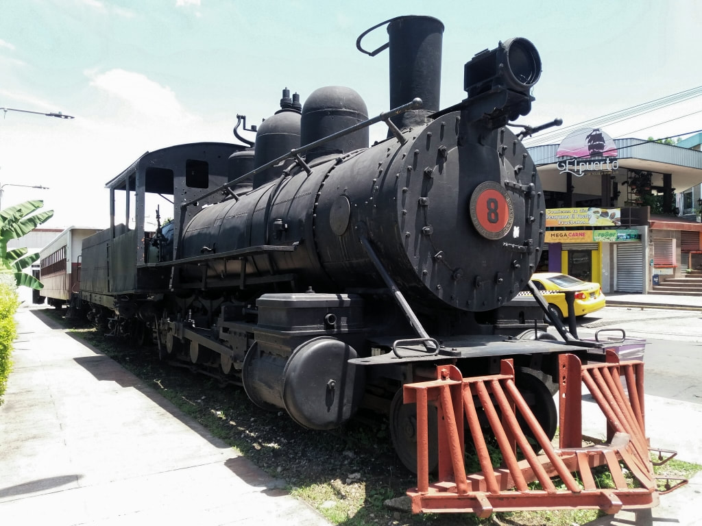 ​Visiting the Museo del Ferrocarril/Railway Museum in Sonsonate, El Salvador