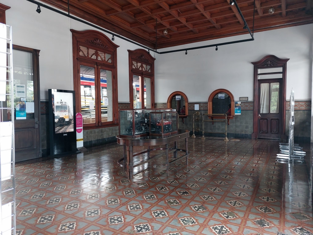 Ticket hall at the Estación Atlántico in San José