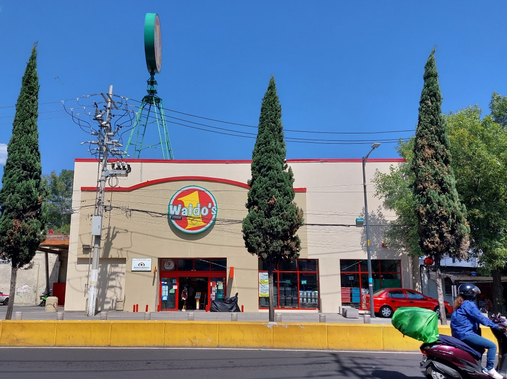 Waldo's supermarket in mexico city