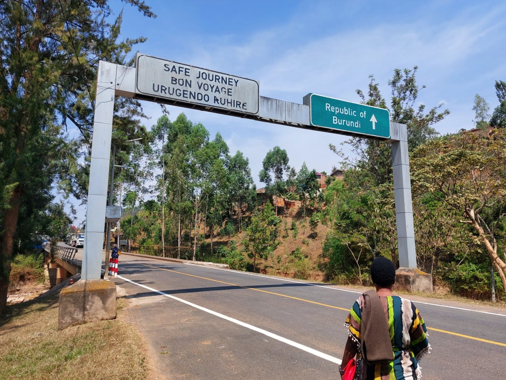 Rwanda Burundi border crossing