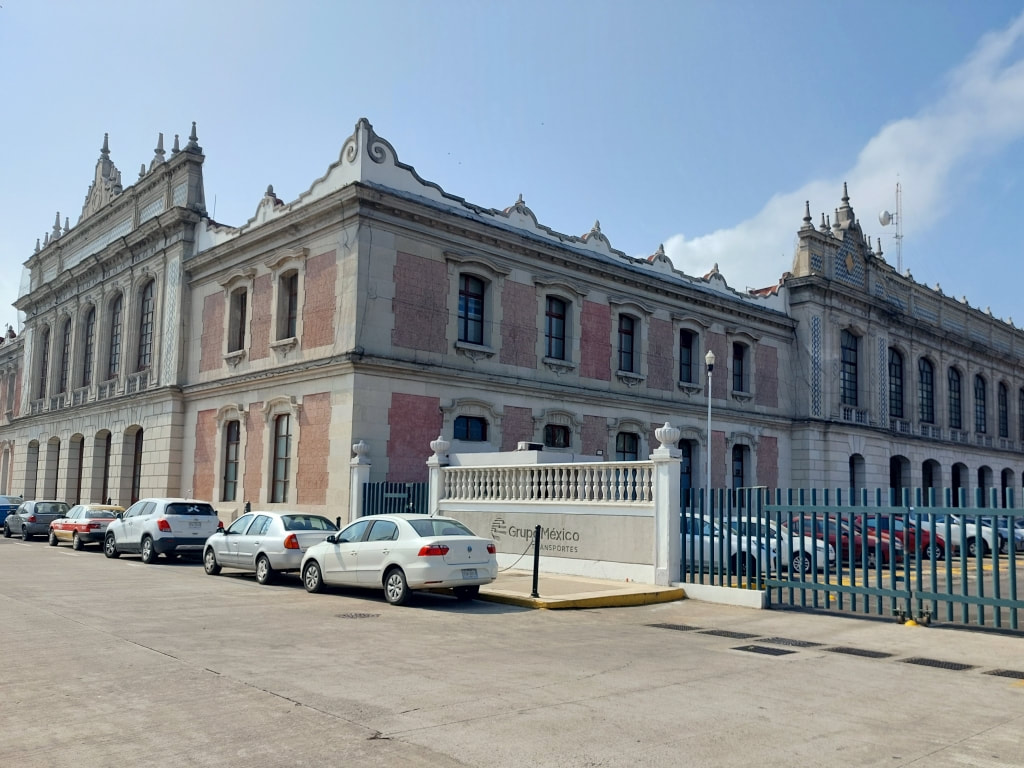 The Antigua Estación de FFCC