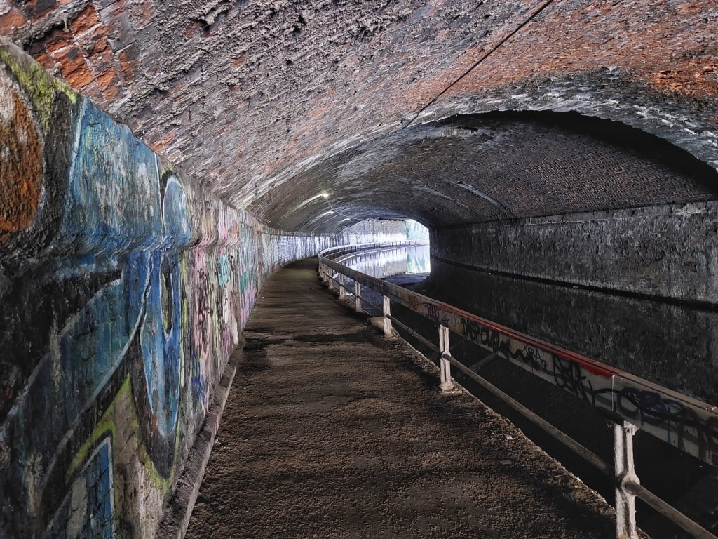 Curzon street tunnel Birmingham canal