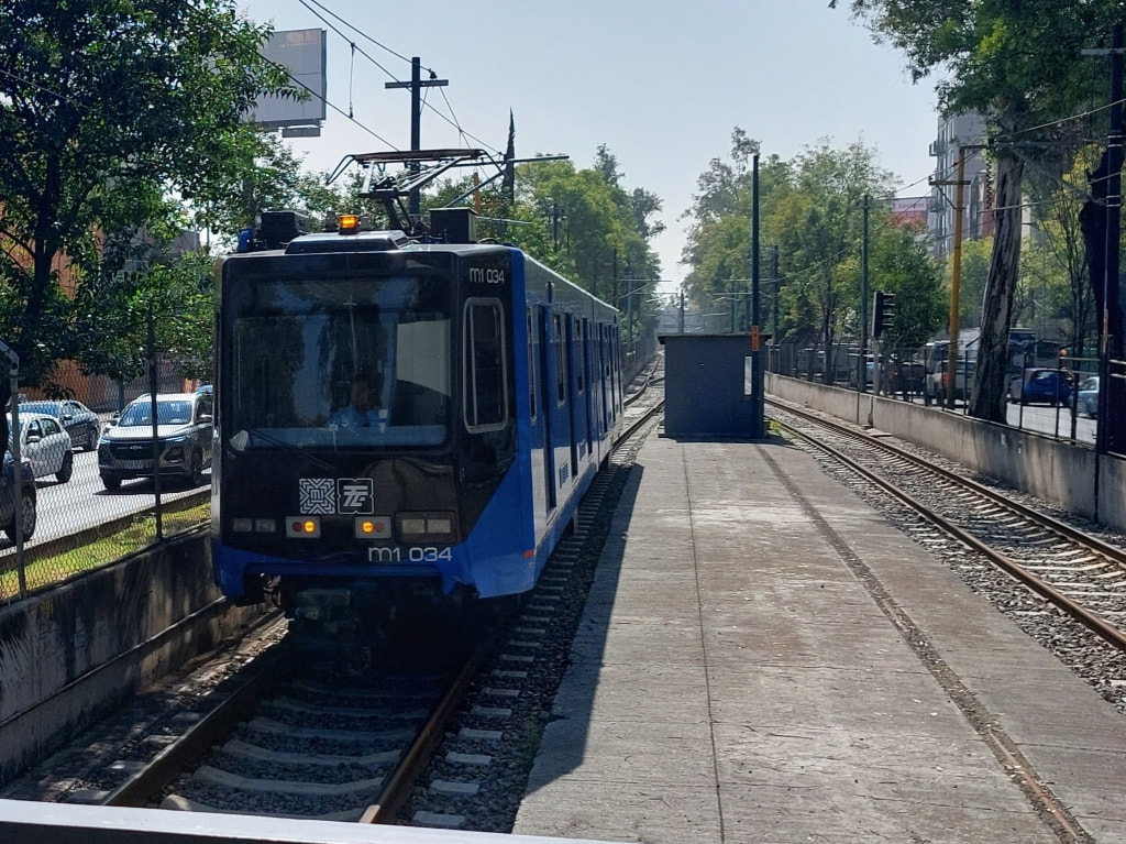 The Tren Ligero in Mexico City