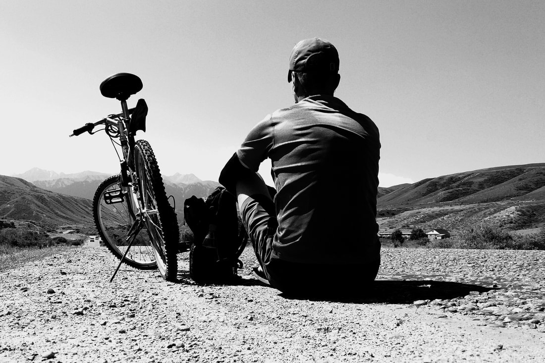Cycling to Jeti-Oguz from Karakol Nomadic Backpacker