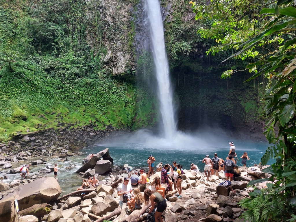 Visiting the La Fortuna Waterfall in Costa Rica