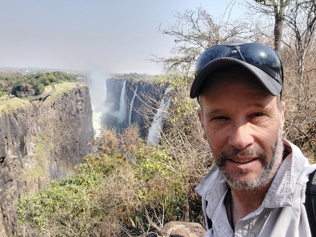 Backpacking in Zambia: Mosi-Oa-Tunya / Victoria Falls