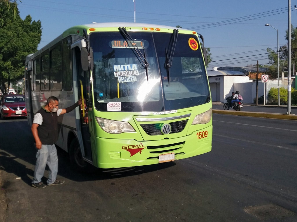 Oaxaca Mitla bus