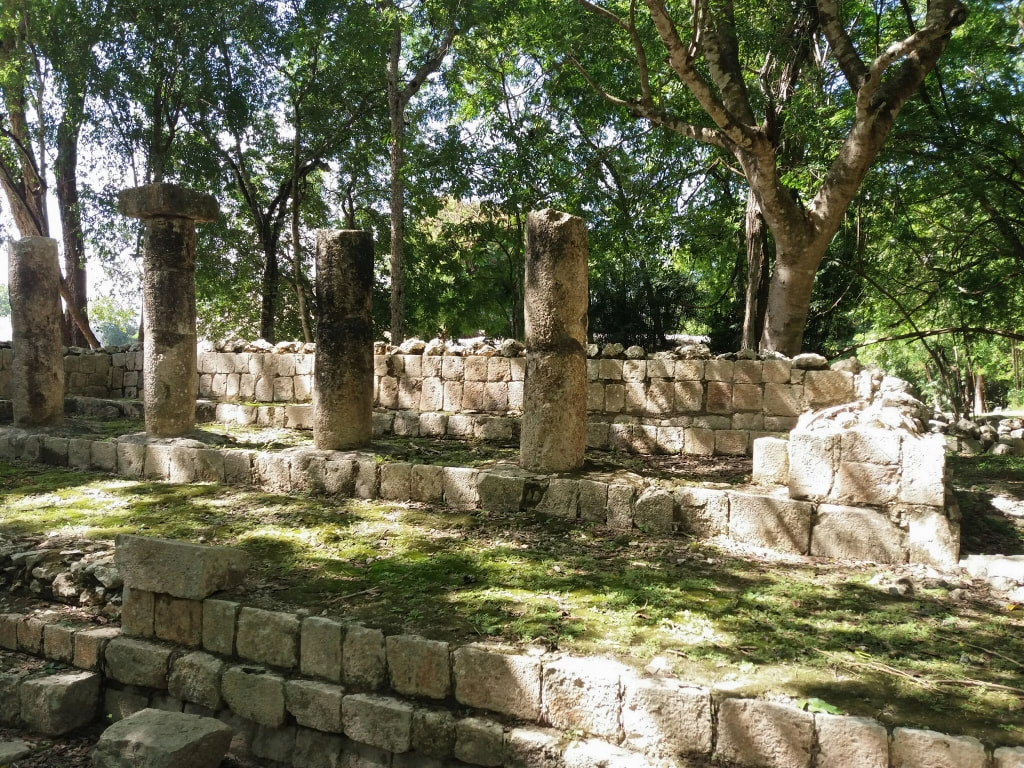 Visiting the Zona Arqueológica de Edzná