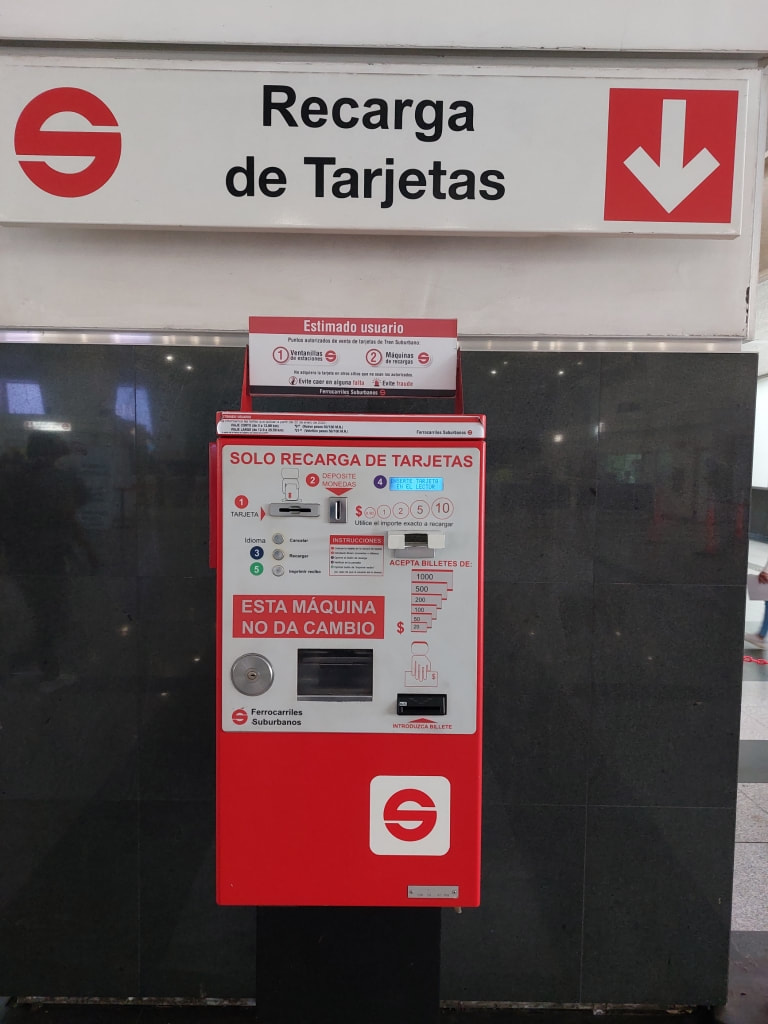 Recarga de Tarjetas ticket machines Tren Suburbano