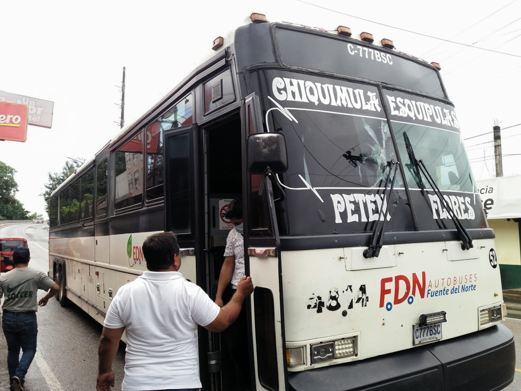Rio Dulce to Flores bus