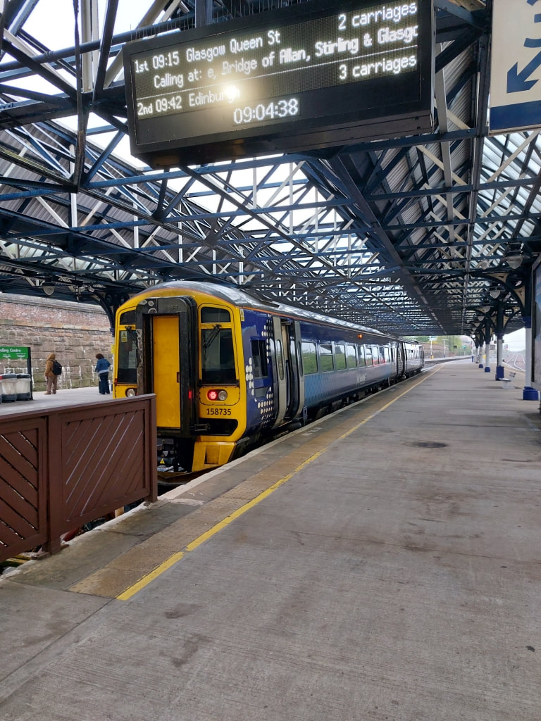 Dundee to Glasgow Queen Street ScotRail