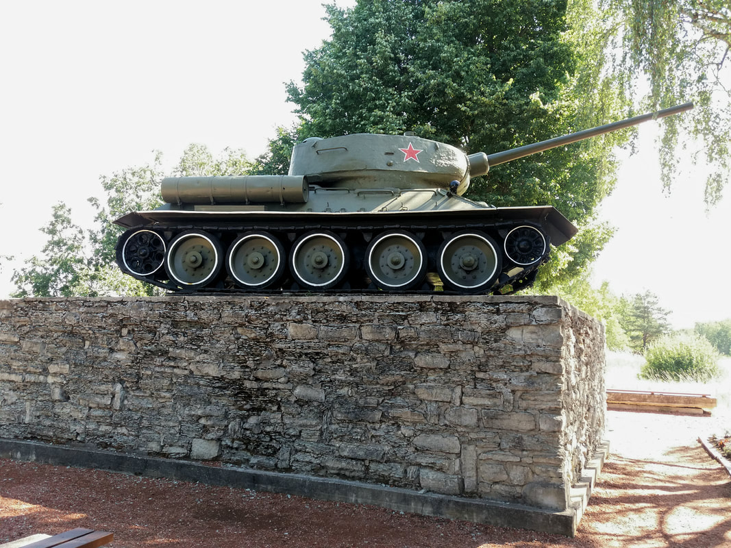 T 34 tank Narva Estonia Nomadic Backpacker