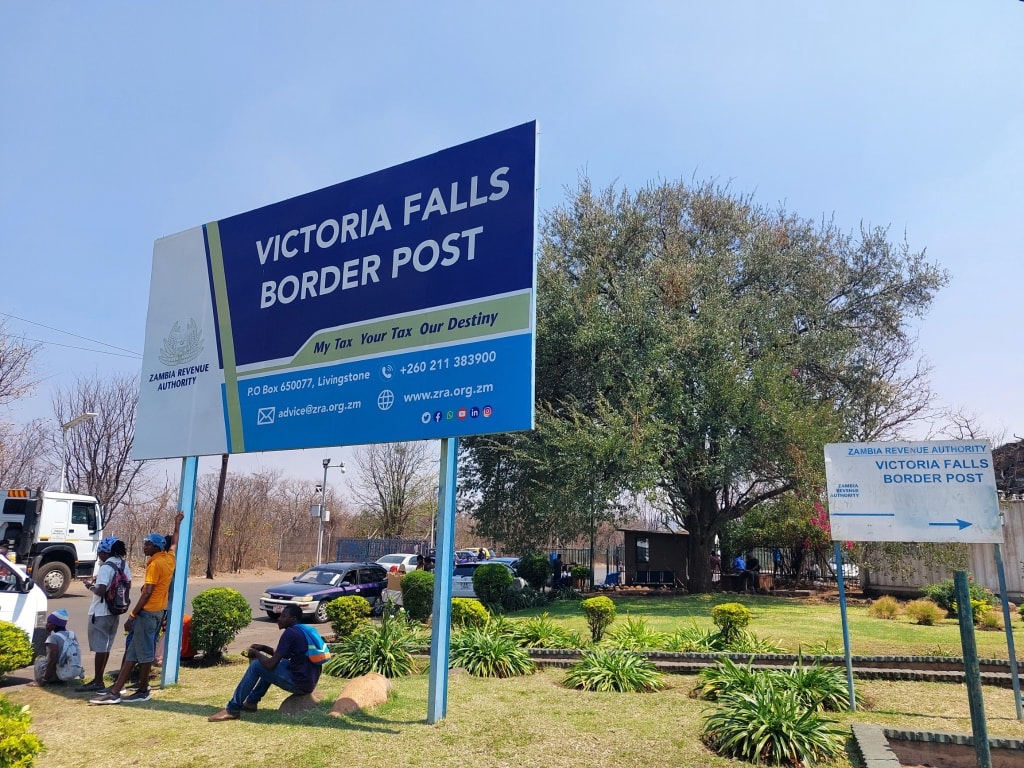 Victoria Falls border post