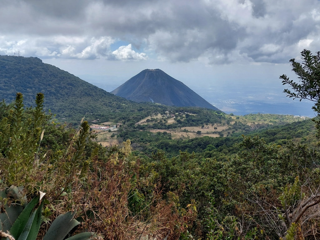 Santa Ana Volcano hike
