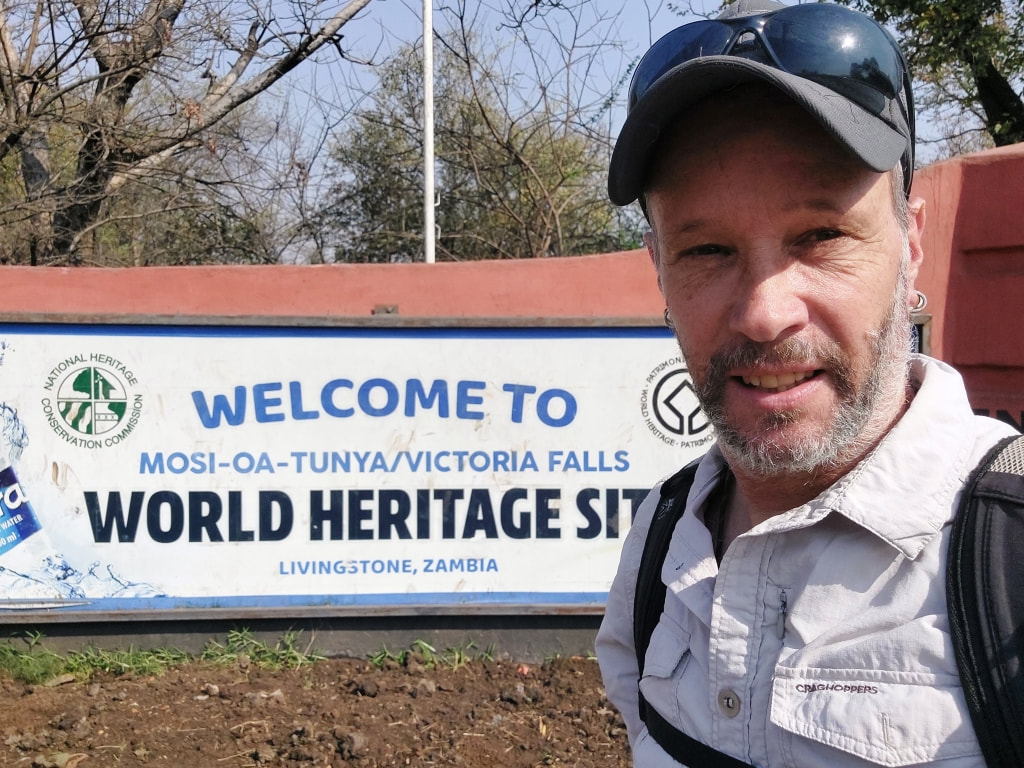 Backpacking in Zambia: Mosi-Oa-Tunya / Victoria Falls