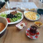traditional kurdish breakfast