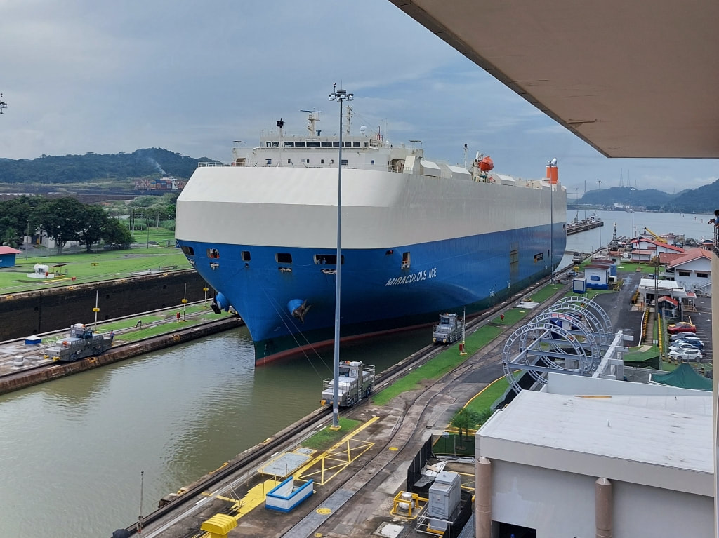 Miraculous ACE, a Japanese-registered vehicle carrier entering the Miraflores lock