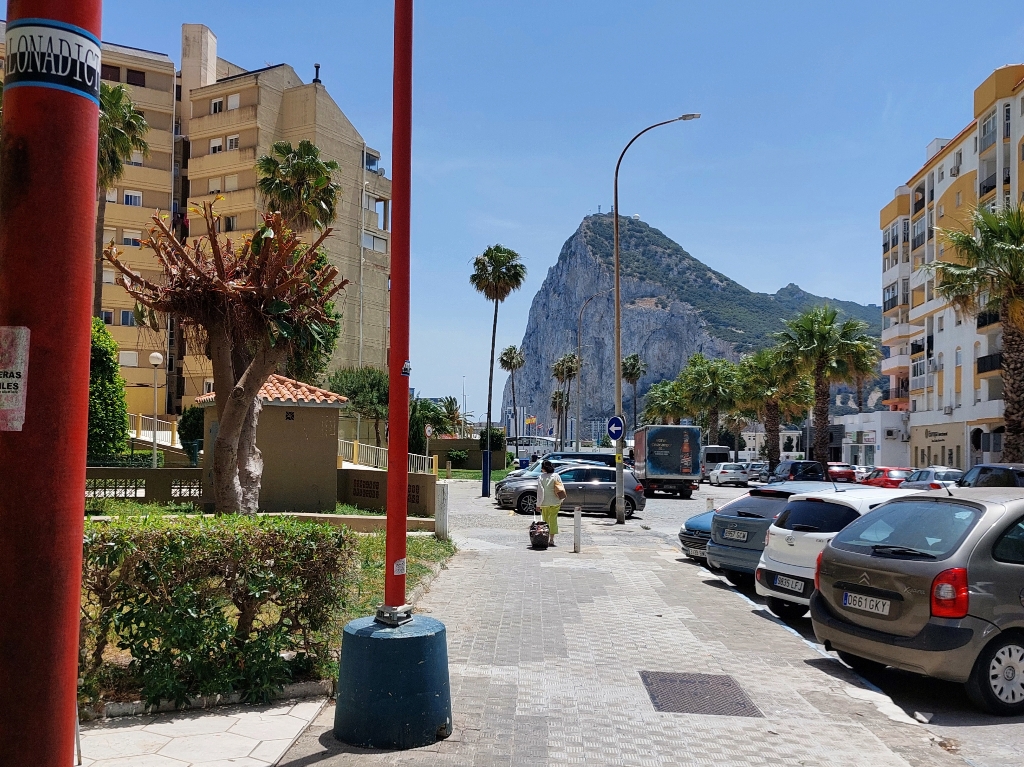 walking through La Linea de la Concepcion to the border crossing to Gibraltar