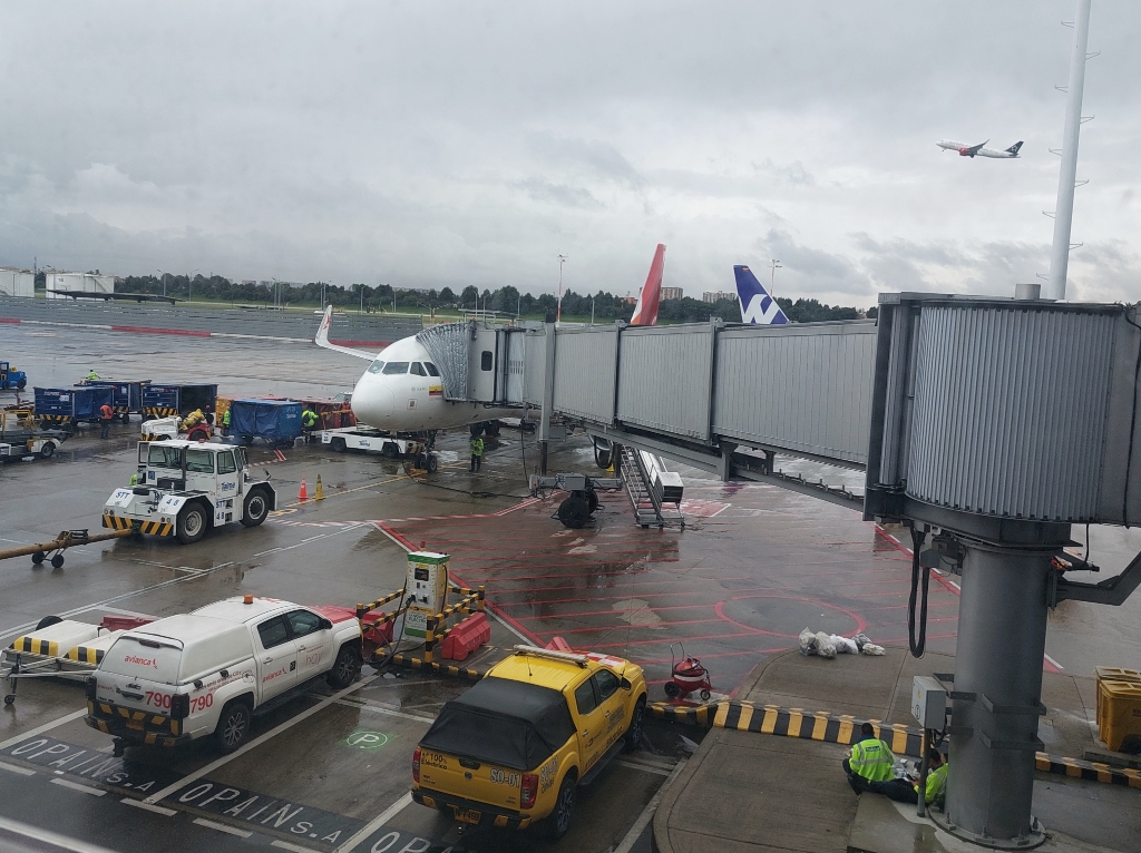 Avianca Bogota to Leticia