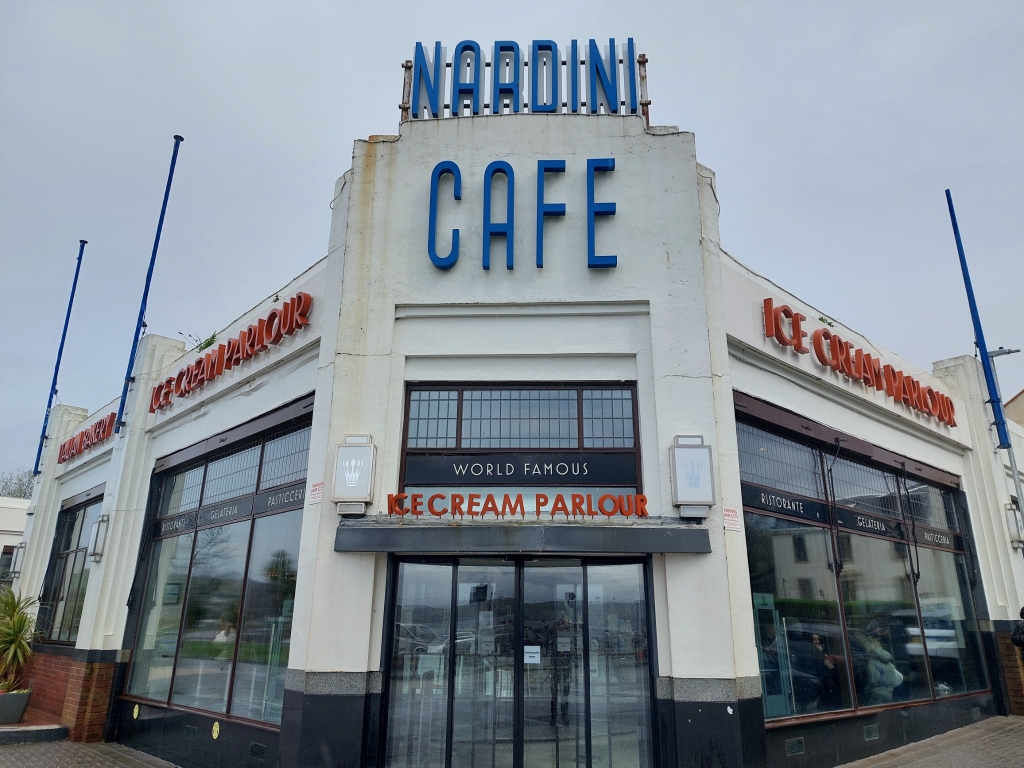 Nardini Cafe in Largs