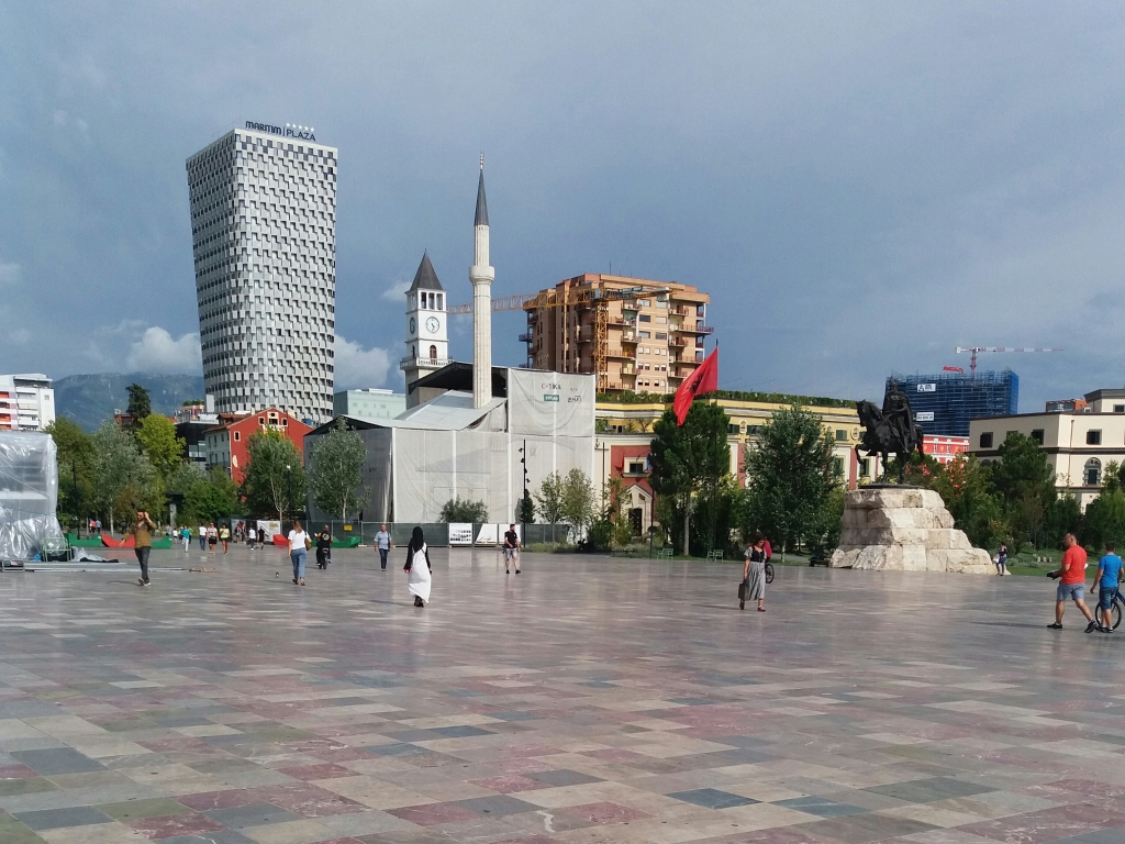 Skanderbeg Square